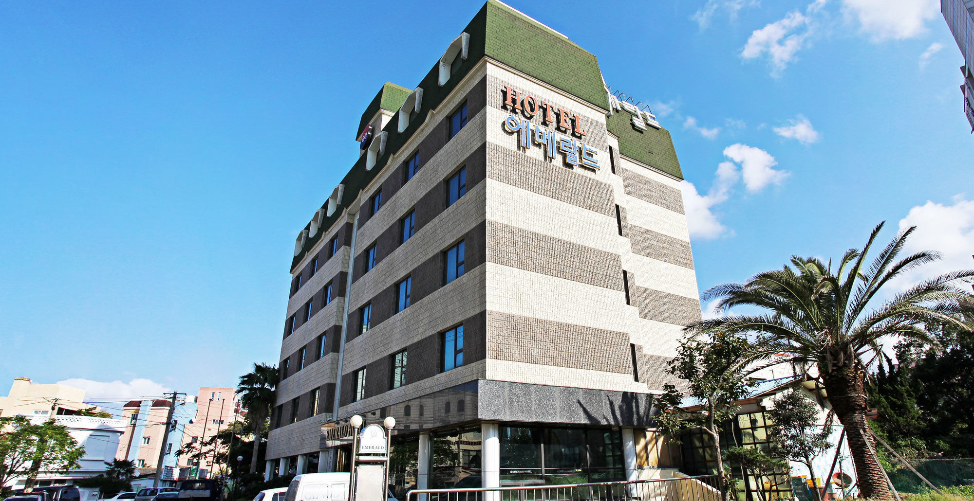 Emerald Hotel Jeju Exterior photo